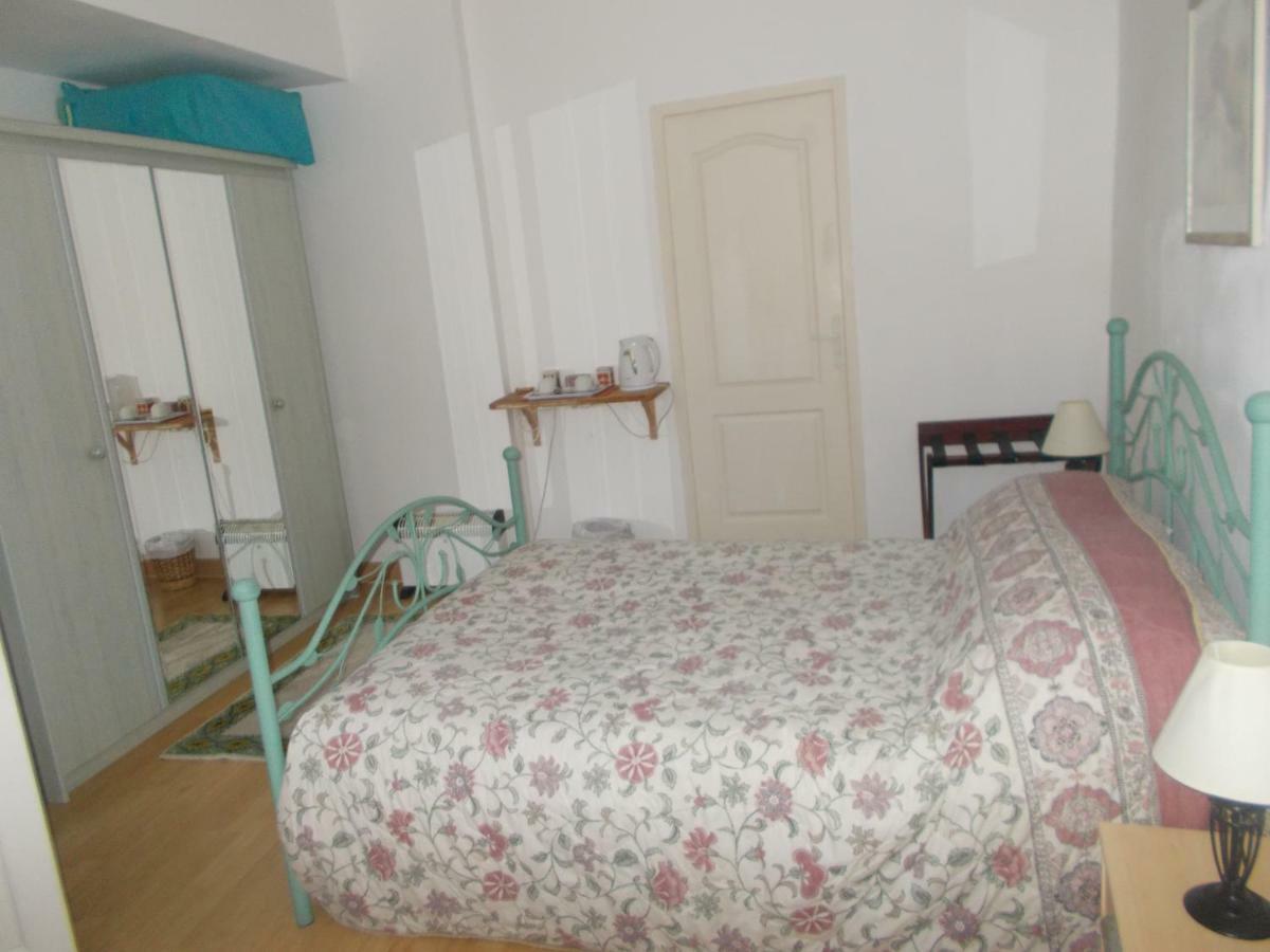 Poppys Chambres D'Hotes Céret Rom bilde